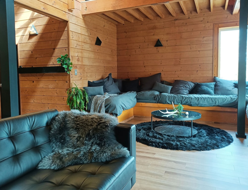 Hooting Owl Lodge 26/43