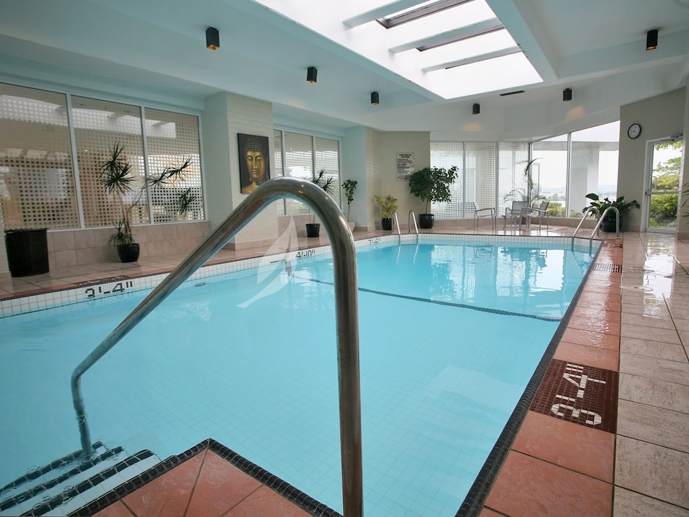 Inn At Laurel Point 27/50