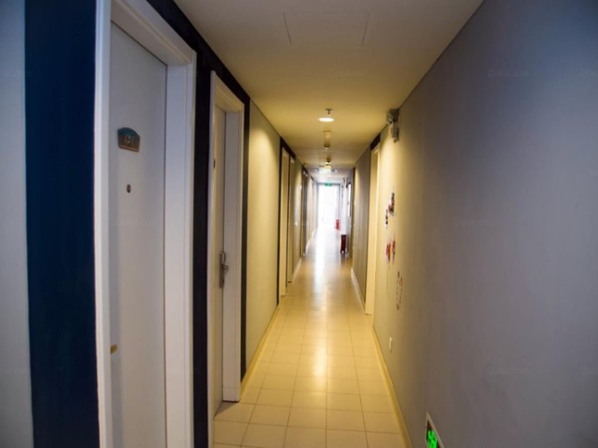 Bestay Hotel Express (Wuxi Liangqing Road Wanda Plaza) 2/20