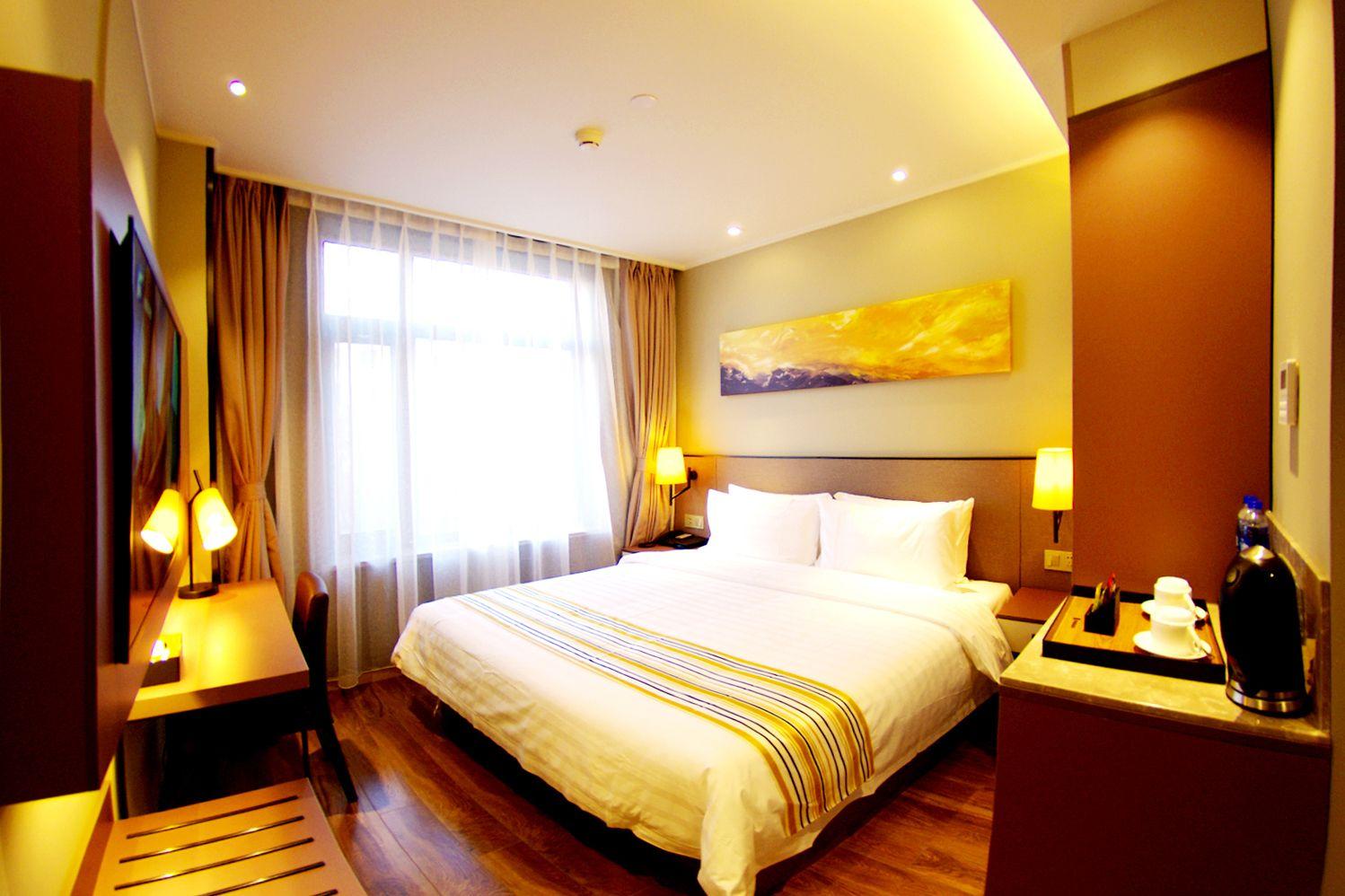 Home Inn Plus (Beijing Changping Government Street Metro Station) 28/44