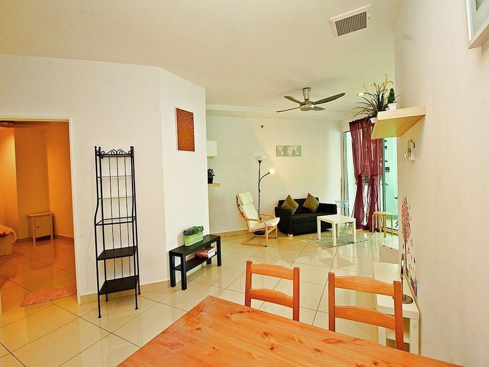 Merlene Suites at Mansion One 42/50