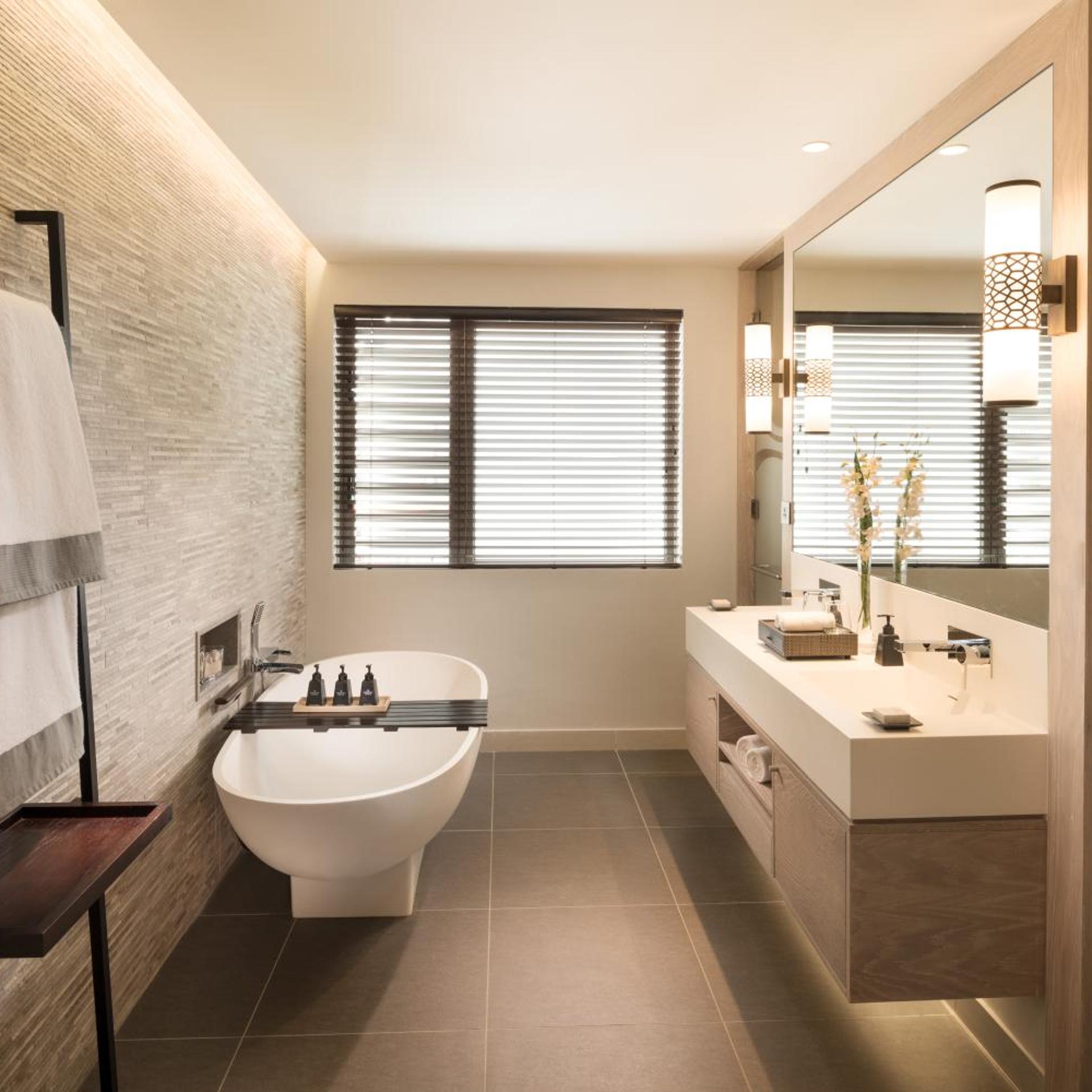 Deluxe Beach Access، Constance Le Chaland 6/7