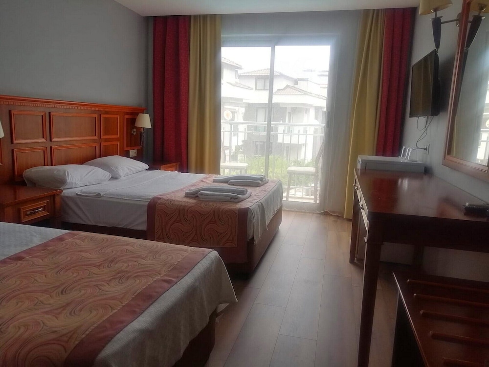 Grand Nar Hotel (Ex. Himeros Club Hotel) 12/50