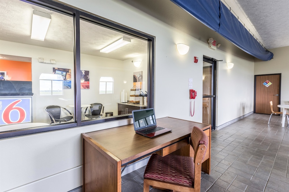 Lobby at Motel6 Percival, IA, PERCIVAL - IA