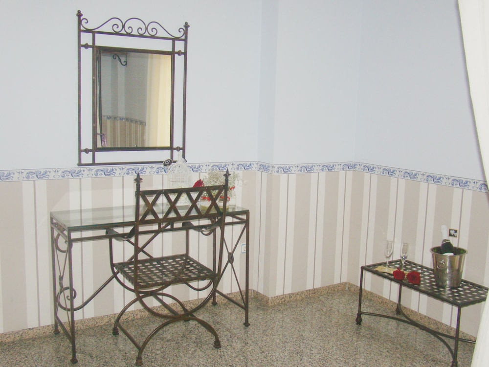 Hotel Restaurante Boabdil 16/25