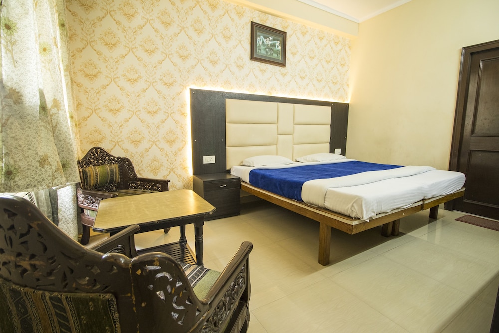 HOTEL JHANVI DALE 15/29