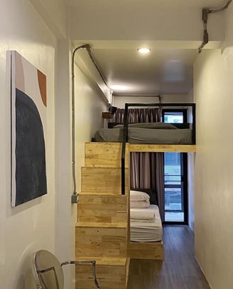 MONOMER HOSTEL BANGKOK 13/50