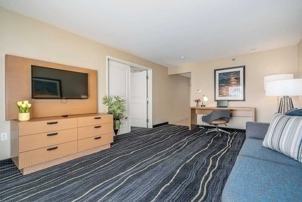 Best Western Plus Marina Gateway Hotel 20/41