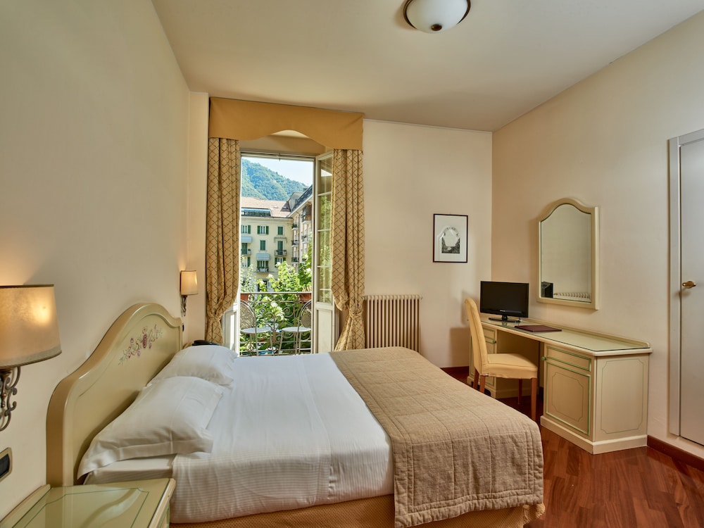Hotel Centrale 28/67