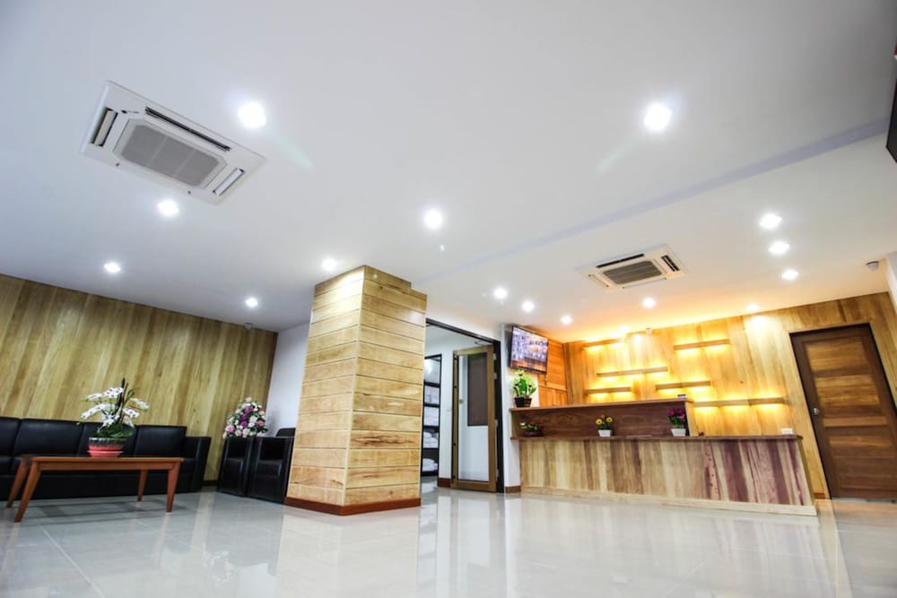 Tai-Shan Suites 16/51