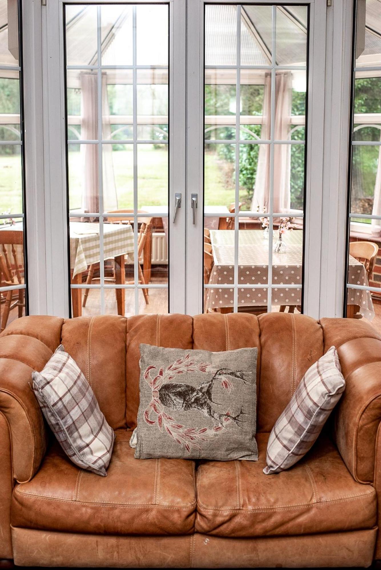 Trivelles Waterhall Country Hotel 9/22