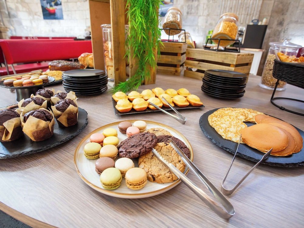 Hotel de Bourbon Mercure Bourges 33/47