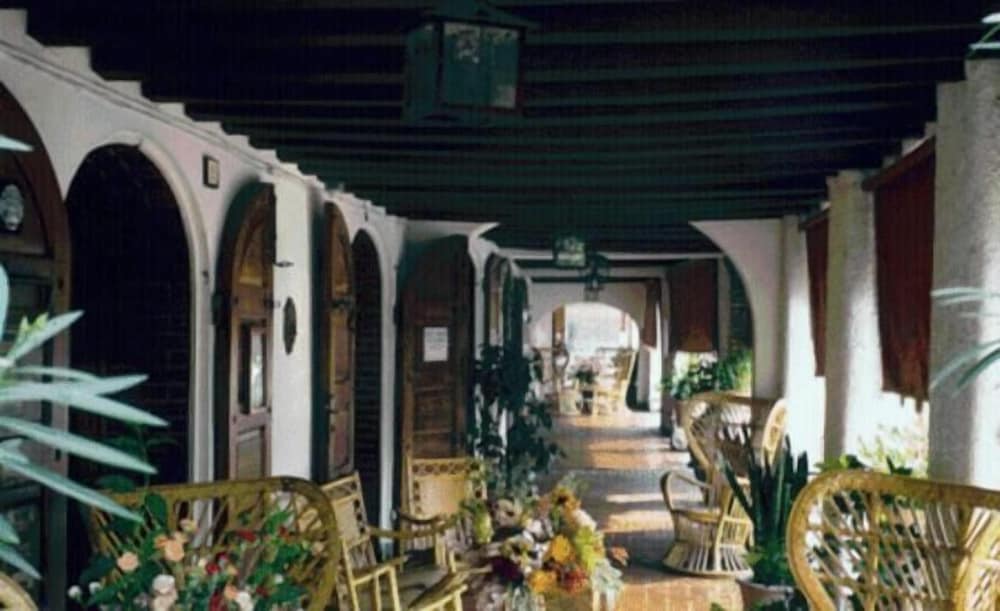 Arnaldo Aquila DAOro Hotel 3/39