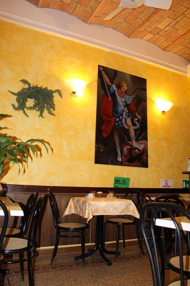 Hotel Bolognese 26/32