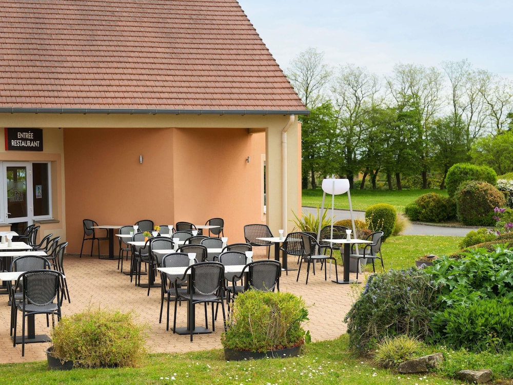 Ibis Falaise Coeur De Normandie 54/58
