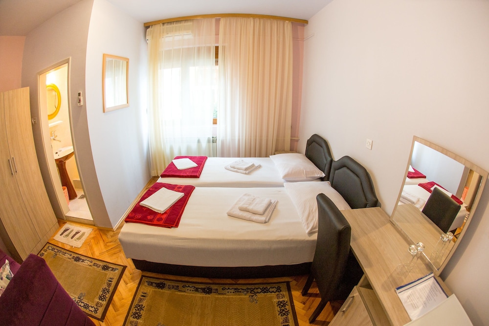 Guest House Blue Coast 27/63