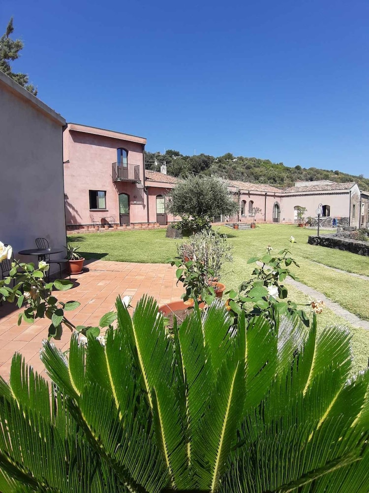 Il Giardino degli Ovali 44/49