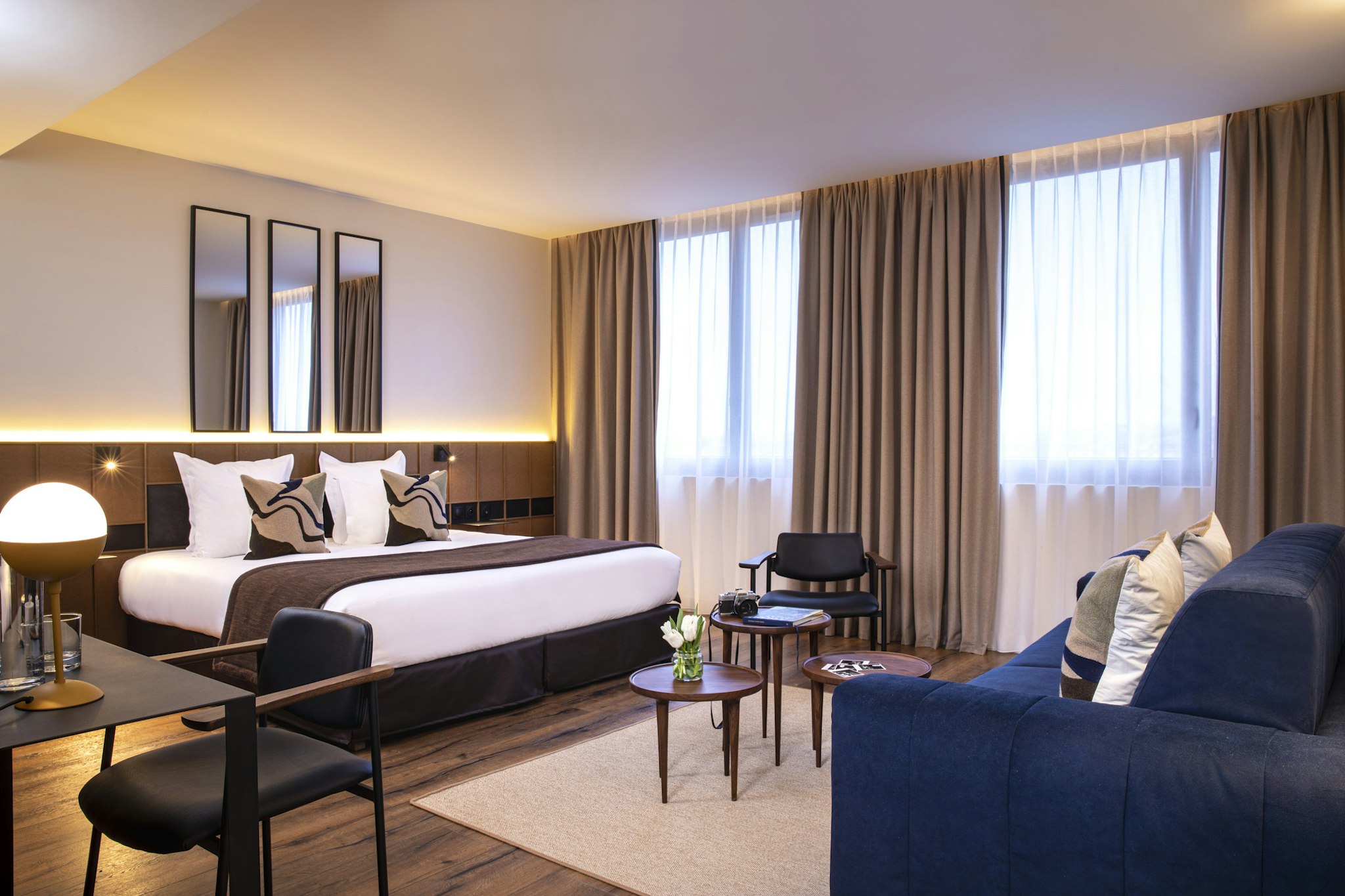Hotel du Port 8/25
