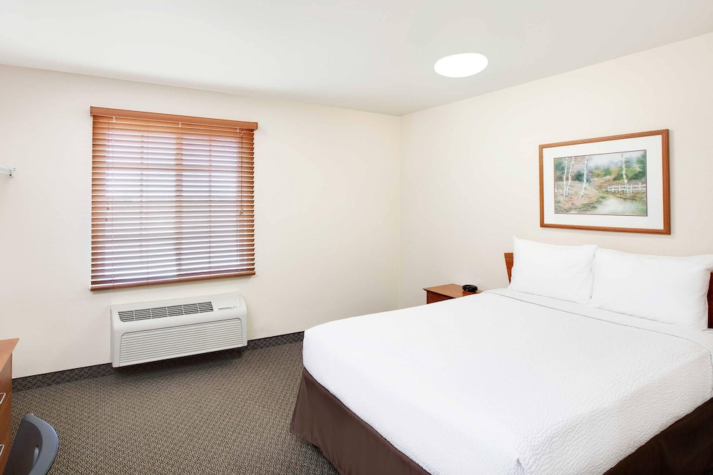 WoodSpring Suites Houston Willowbrook 16/46