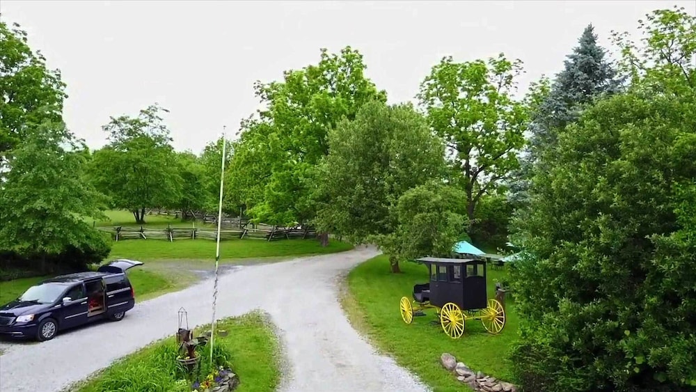 Battlefield Bed &amp; Breakfast Inn 68/76