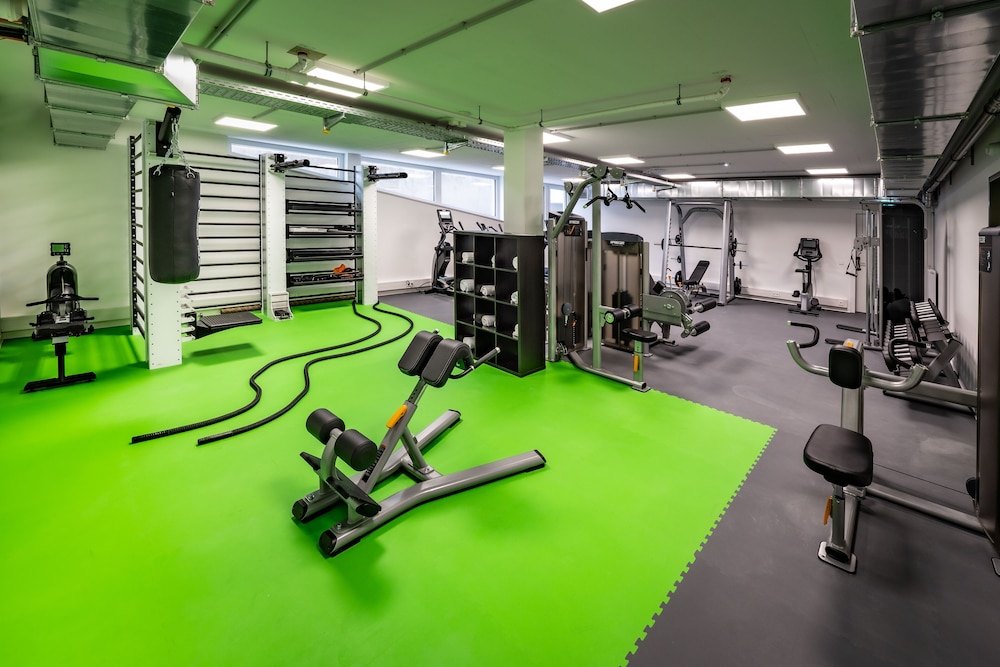 LOGINN Hotel Stuttgart Zuffenhausen 22/35