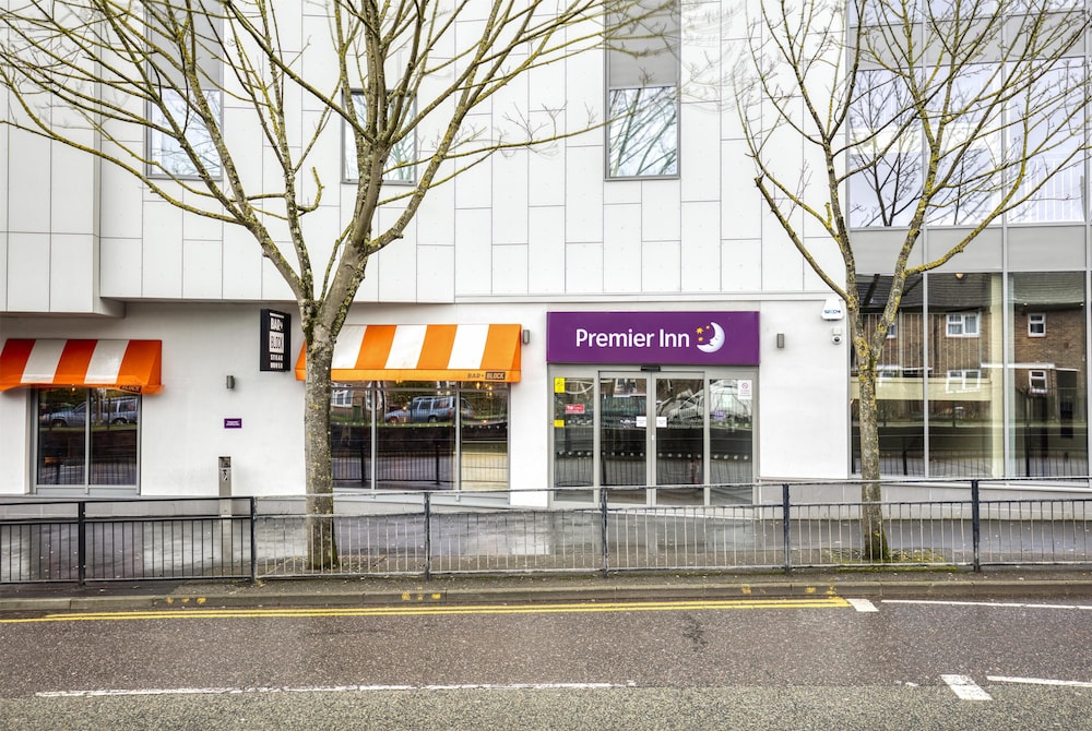 Premier Inn London Sutton in LONDON