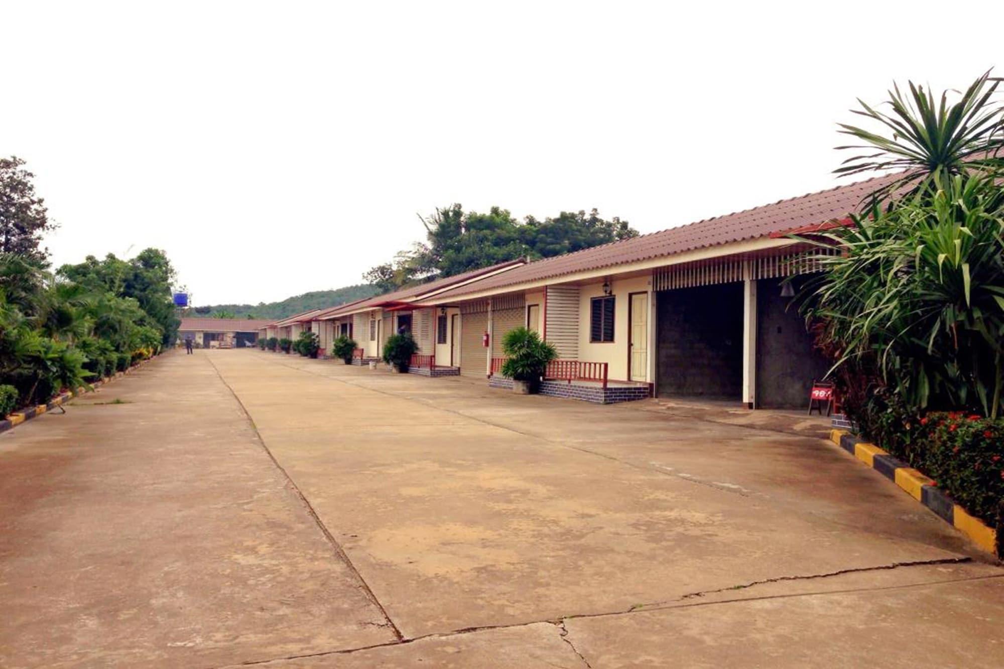 Zigzag Resort Mukdahan 9/11