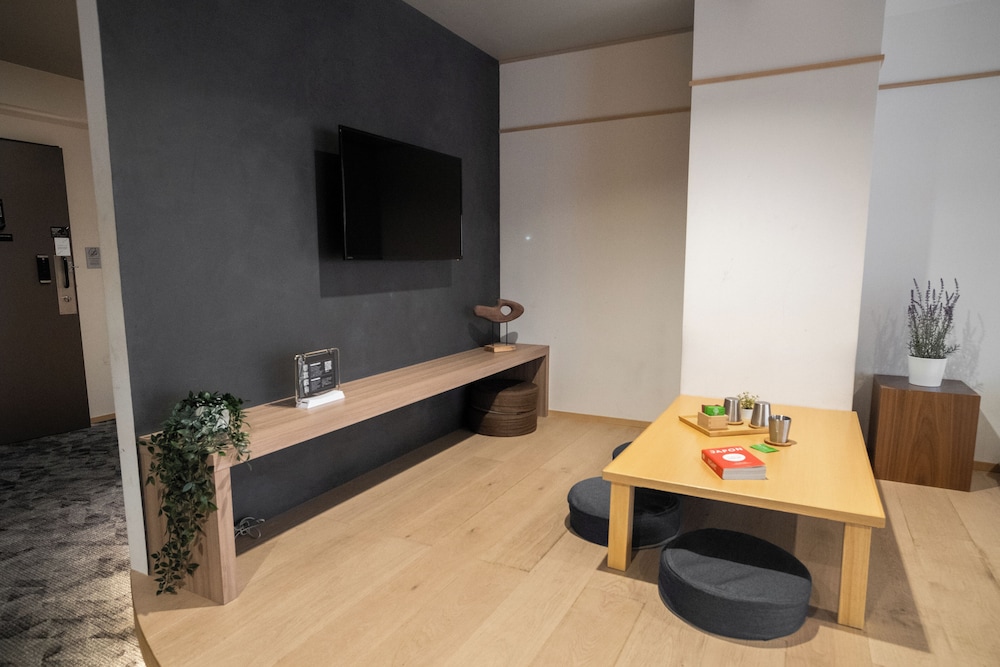 Wayfarer Hotel Kyoto Shijo 35/50