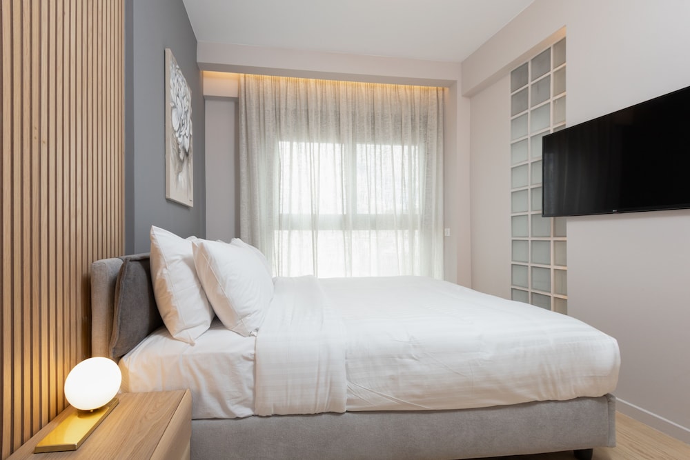 1 Bedroom, Maisonette, King Bed, Sofa