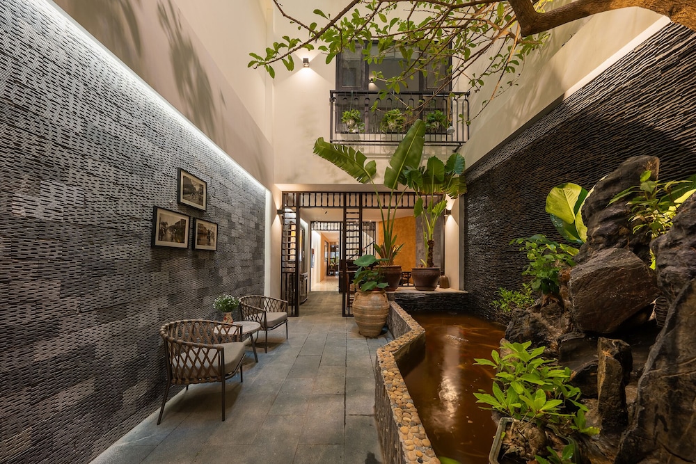 Le Parfum Apartment & Hotel 8/50