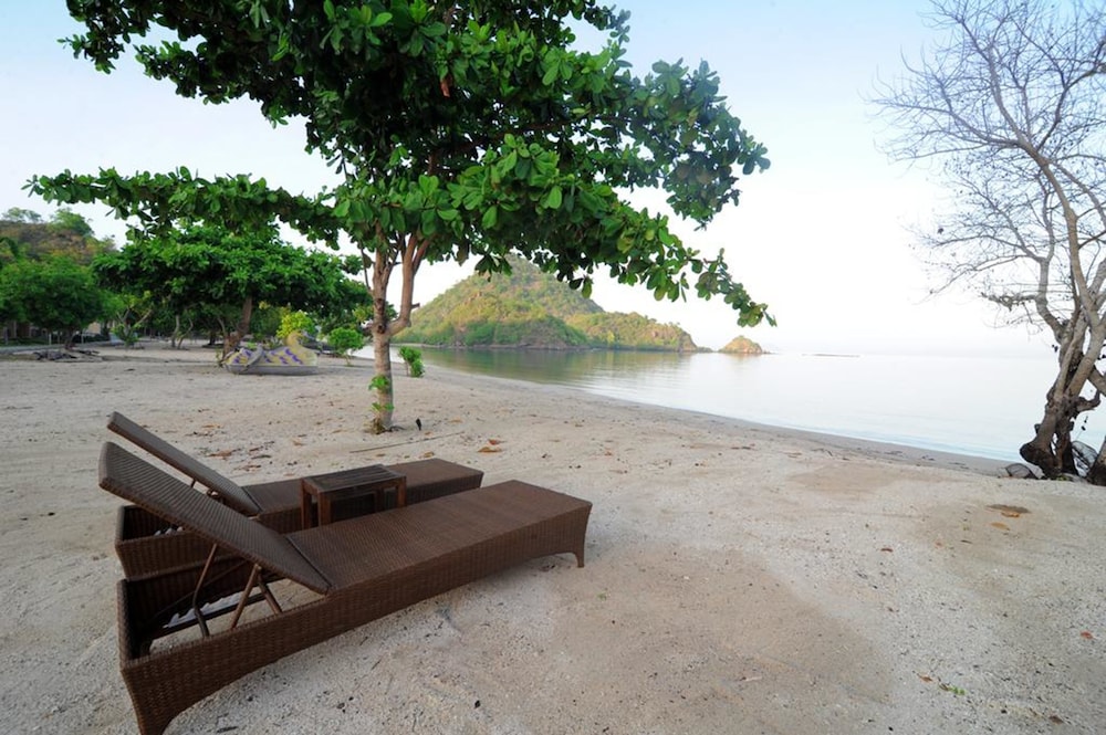 Sylvia Resort Komodo Labuan Bajo 6/70
