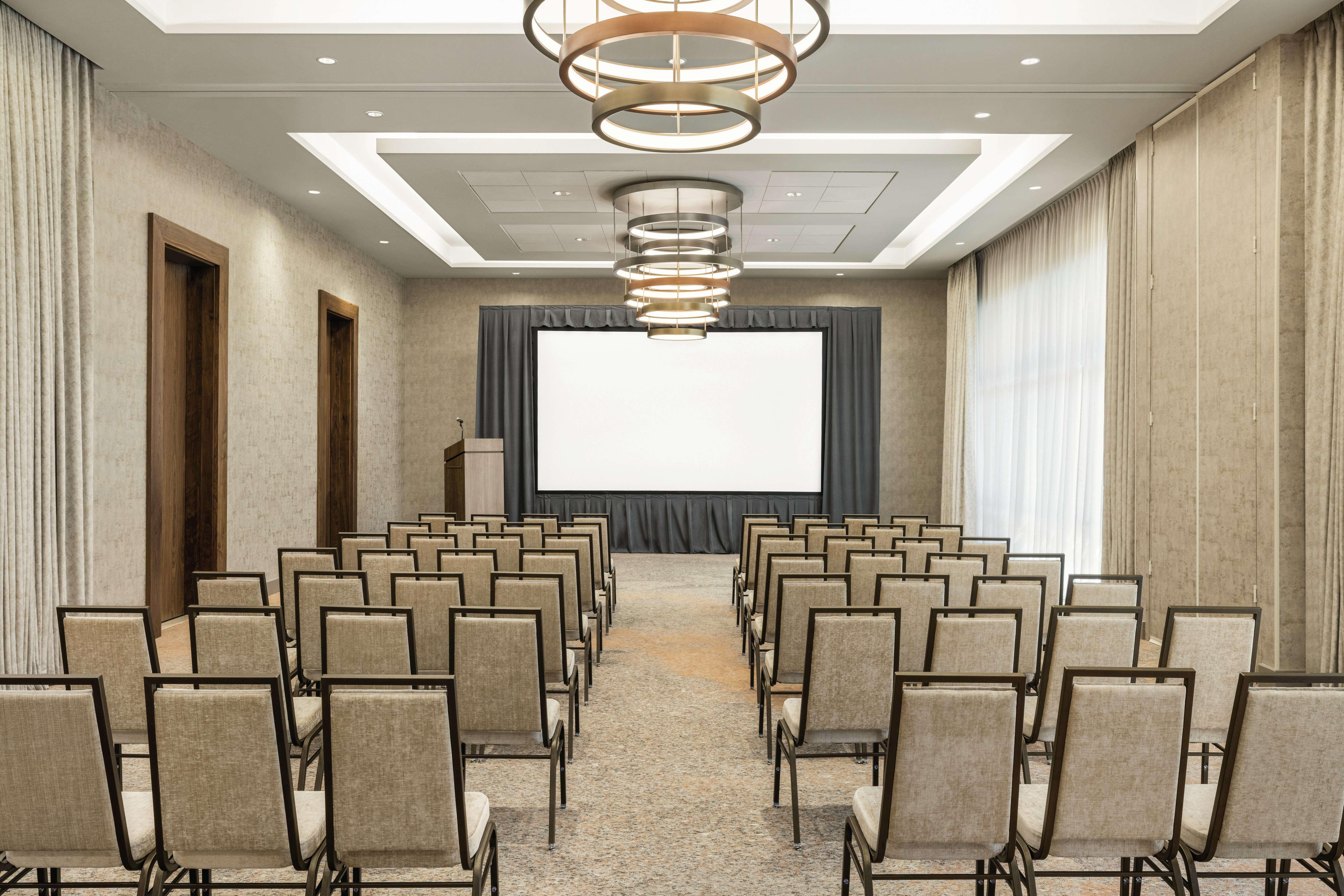 Hilton North Scottsdale at Cavasson 38/50