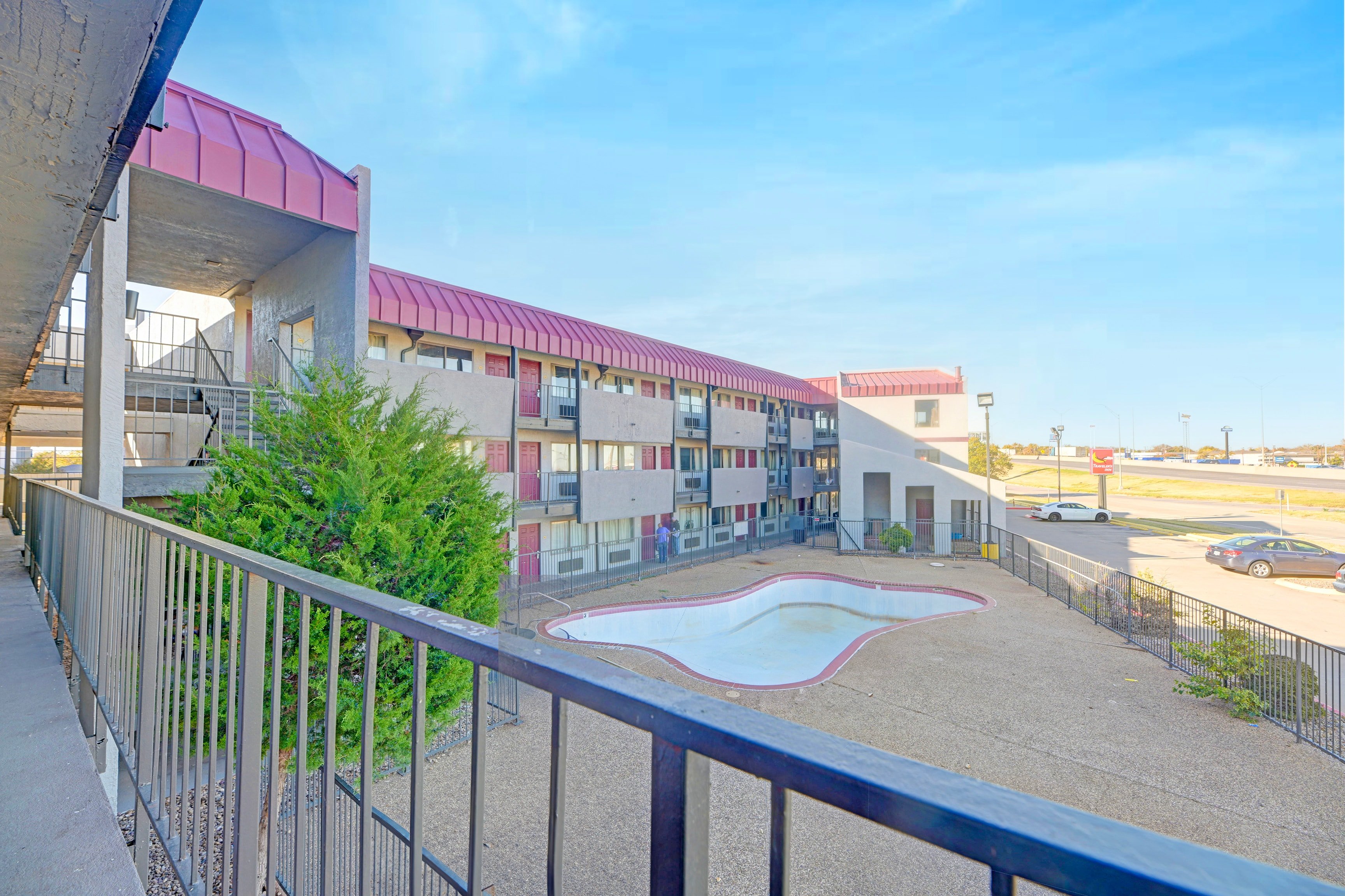 Travelers inn by OYO Wichita Falls 44/54
