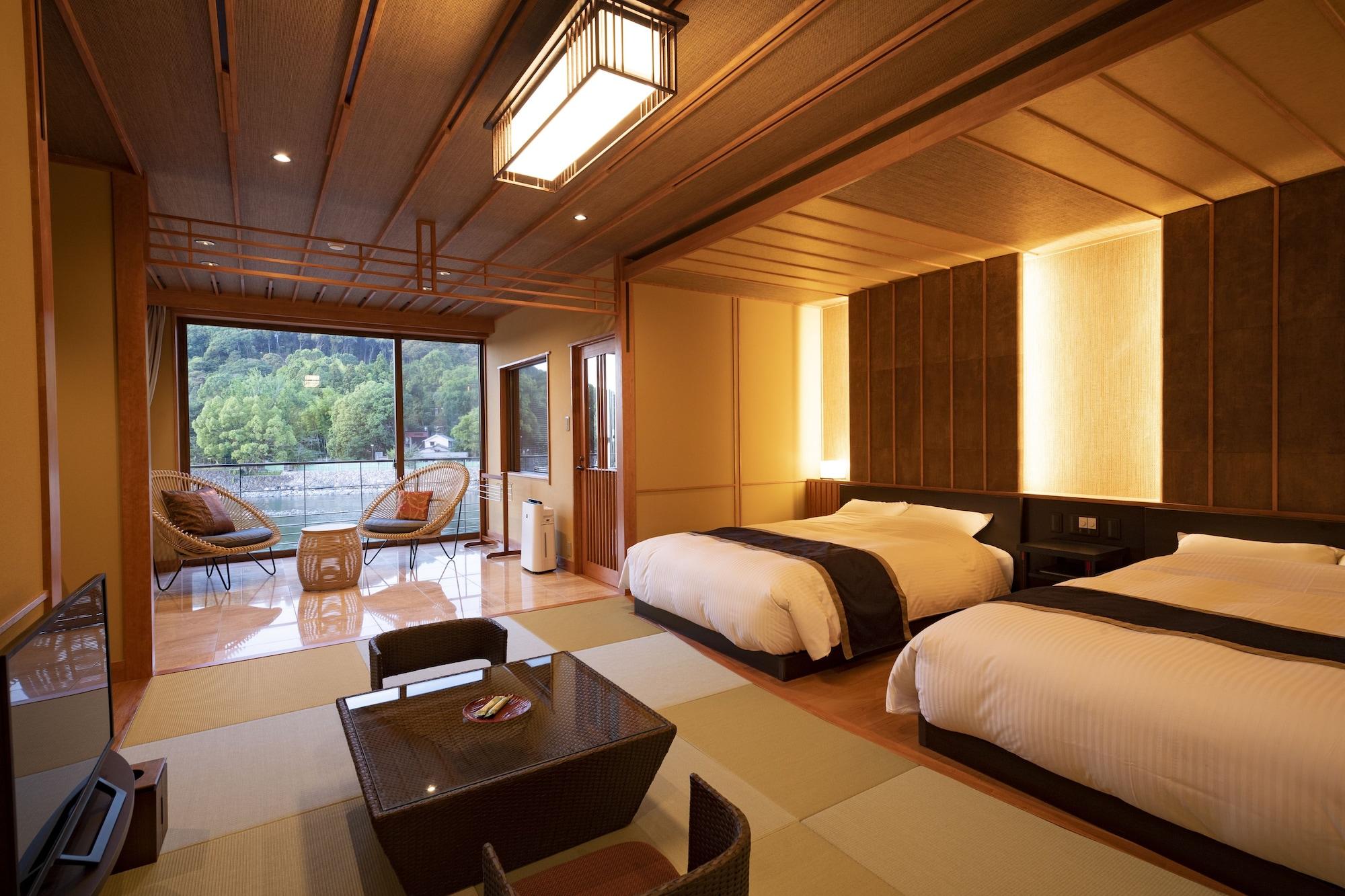 Luxury, Twin Beds, River View, Outdoor Bath