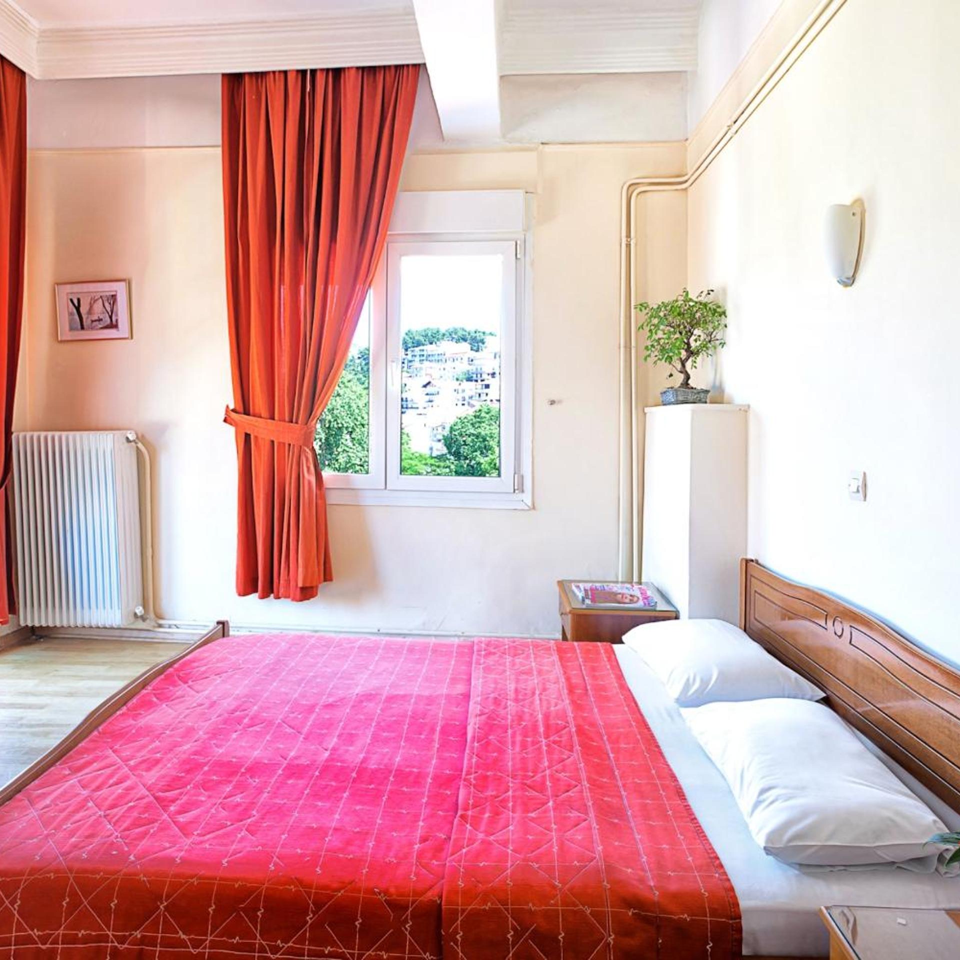 Room, Double Bed