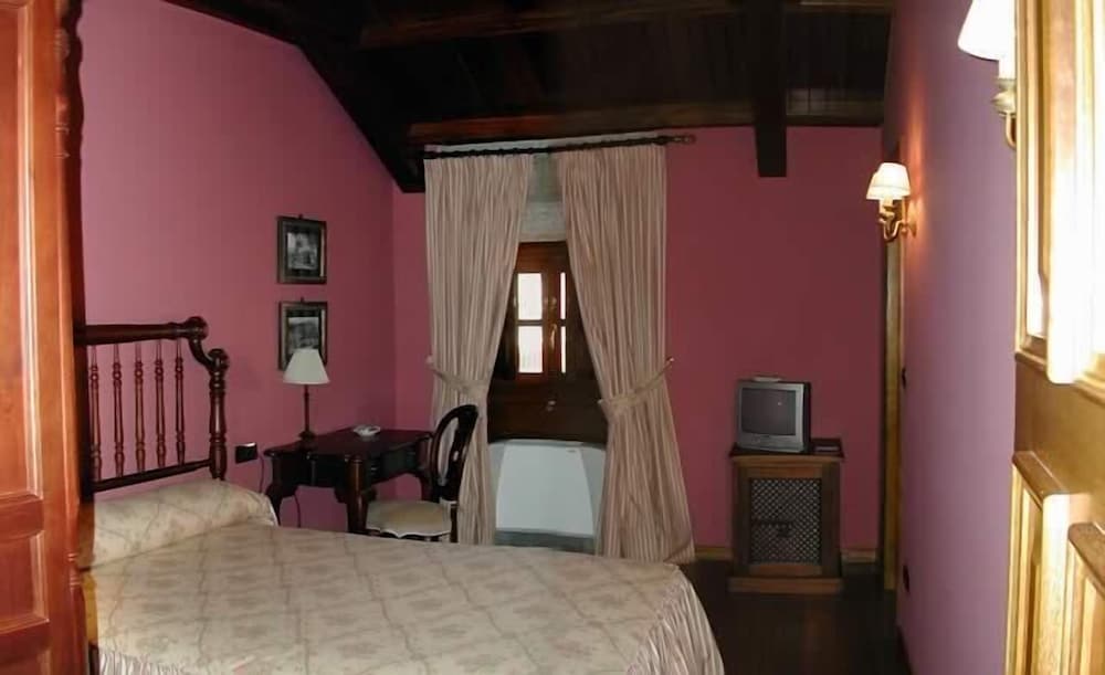 Pazo de Adran 6/19