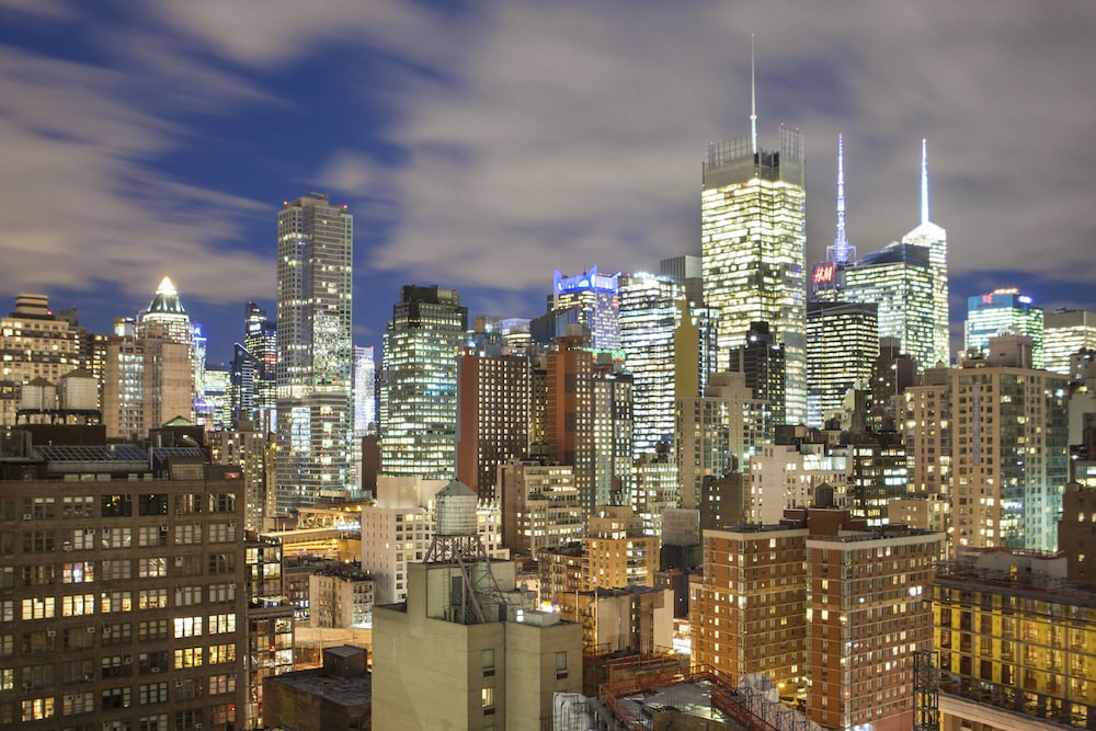 Four Points By Sheraton Manhattan Midtown West 2/30