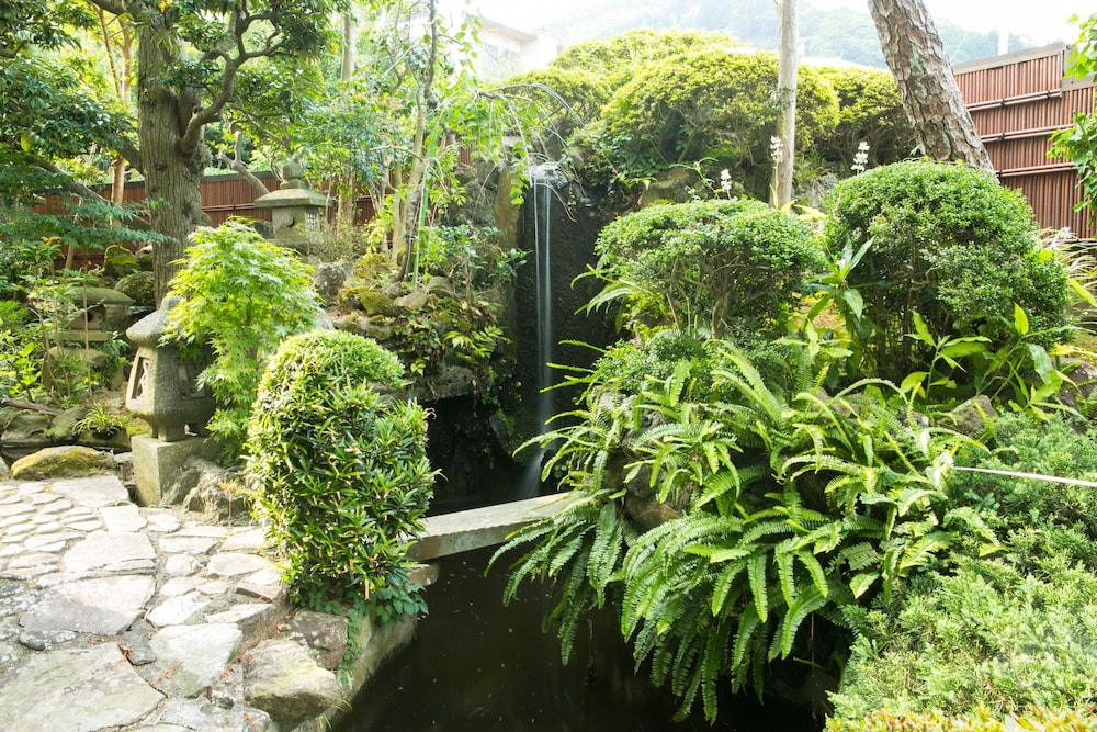 Hotel Shiroyama 58/63
