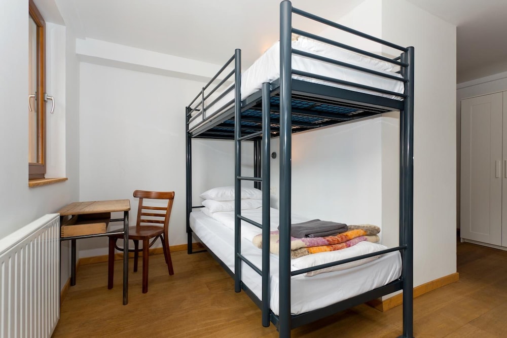 Hideout Hostel 8/44