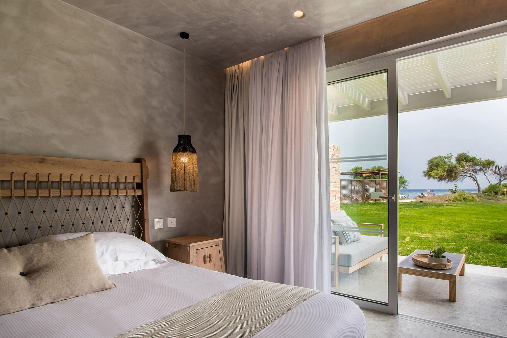 Villa, Beach Front