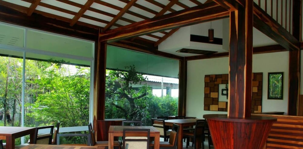 Taman Spa Resort 53/70