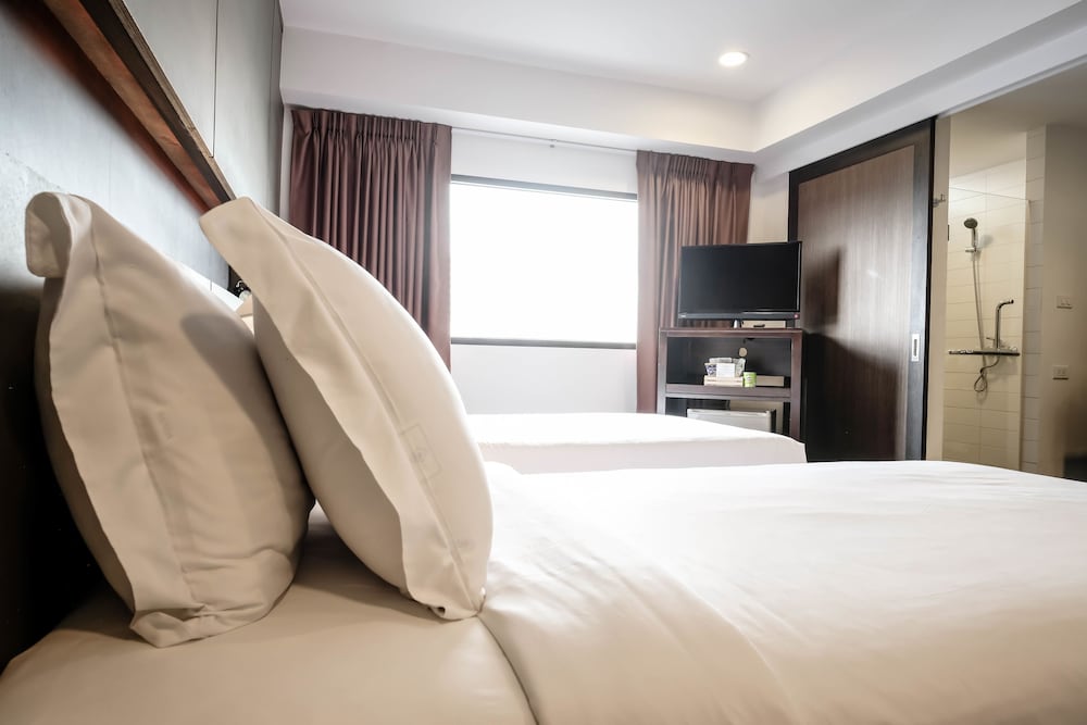 NANDA HERITAGE HOTEL 30/64