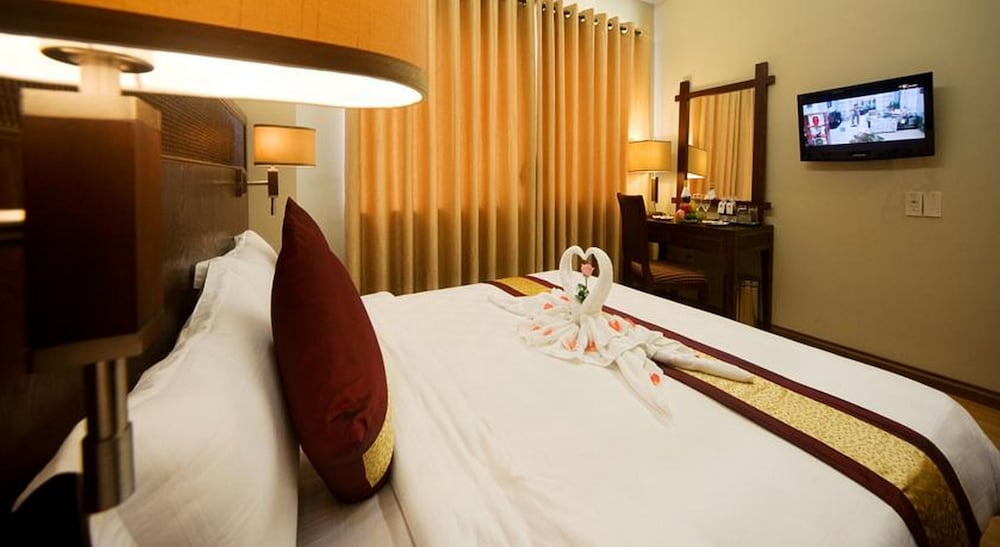 Gold Hotel Hue 18/31
