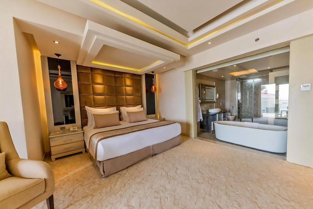 KaiSol Romance Resort Sahl Hasheesh Adults Only 16+ 24/61