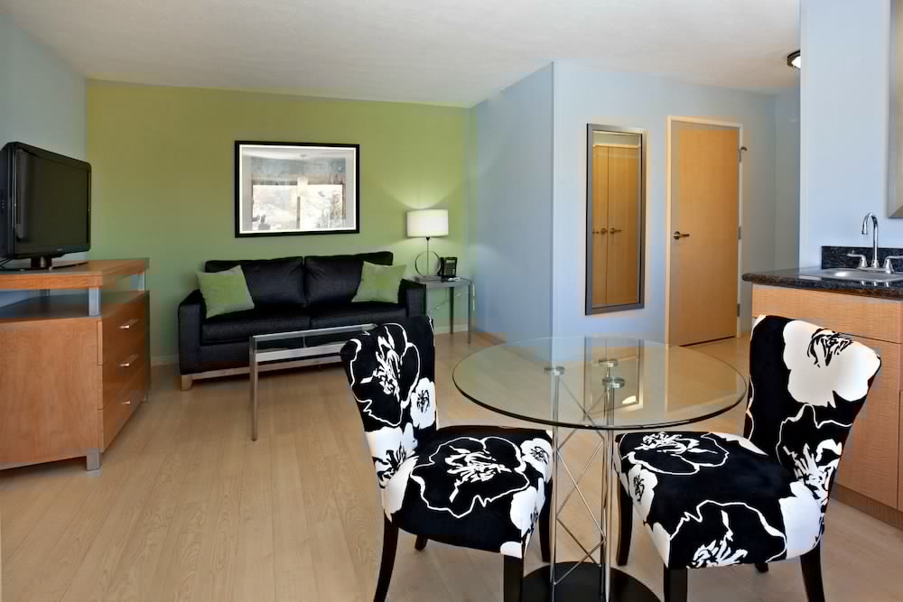 Holiday Inn Express & Suites Rock Springs Green River 41/56