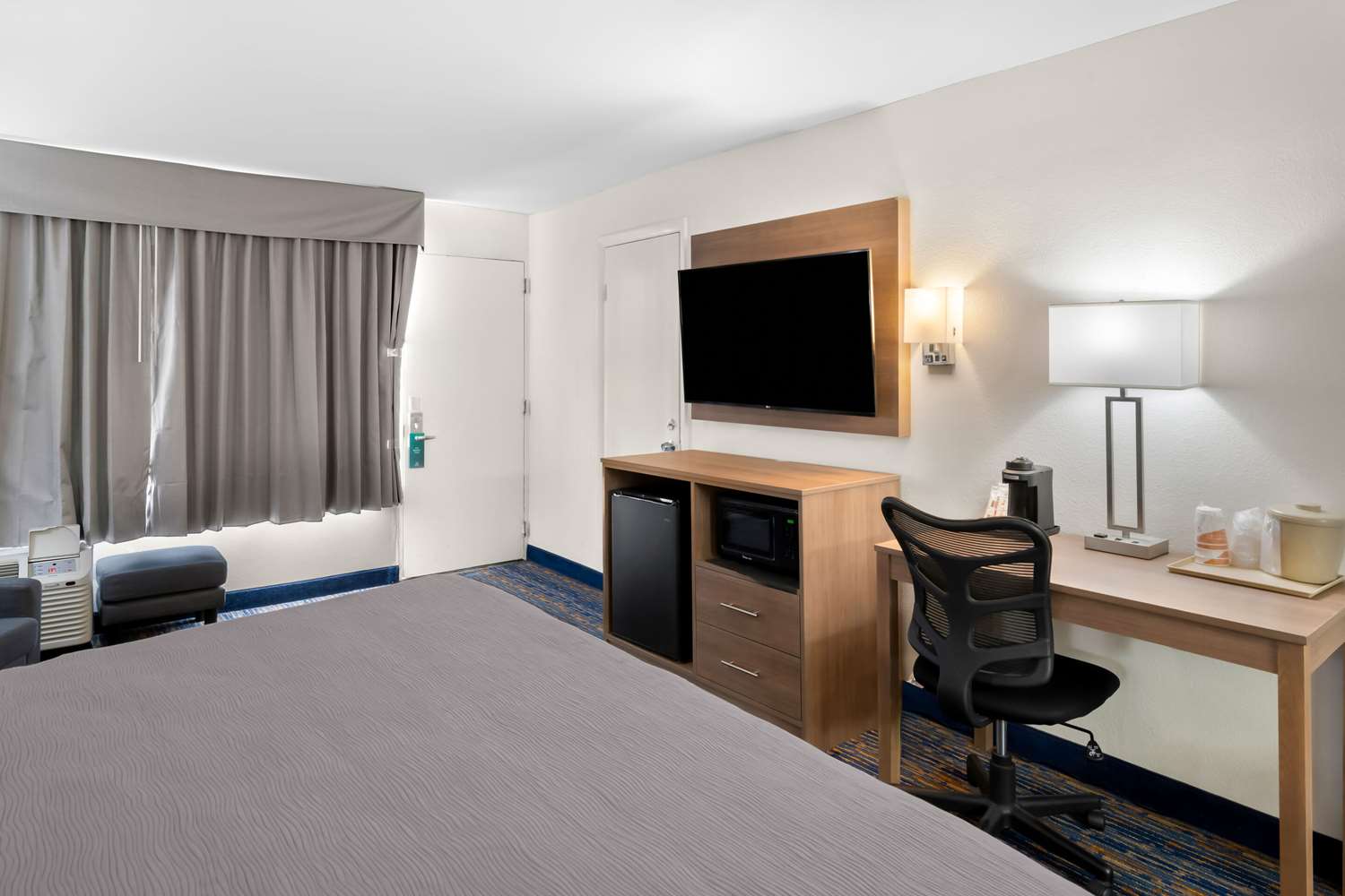 Quality Inn Luray VA 11/27