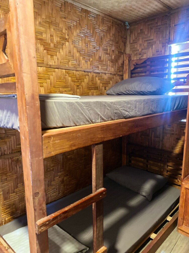 Hotel O Bakau Hijau Riverlodge & Campsite 18/39