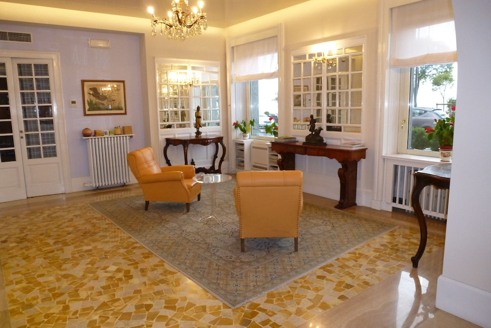 Hotel Beau Rivage 35/69