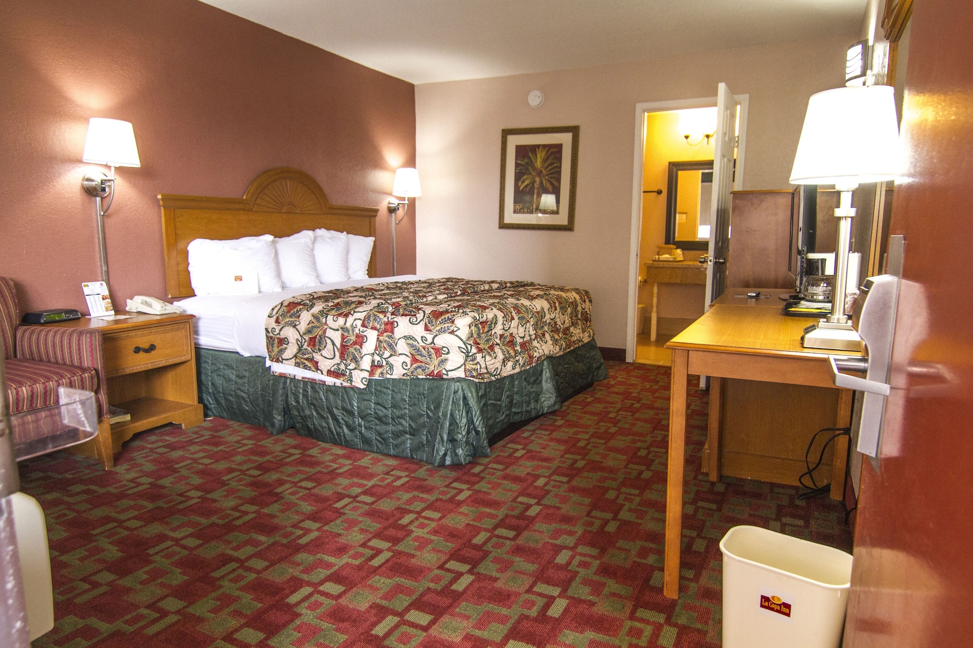 STANDARD, KING BED