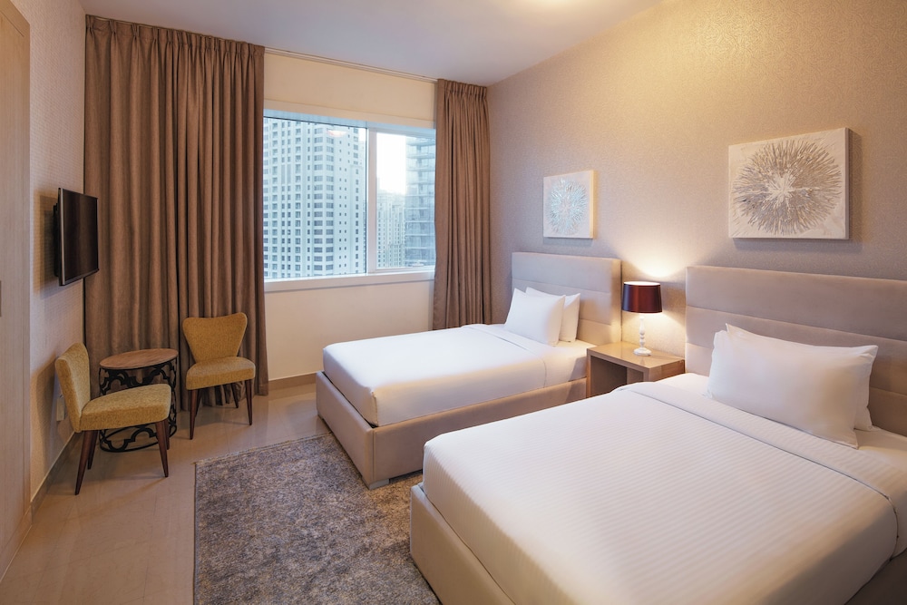 Barcelo Residences Dubai Marina 15/50
